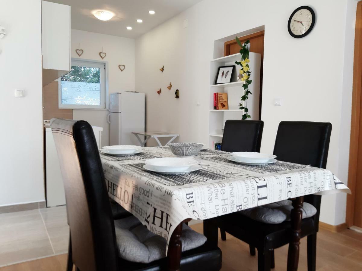 Apartment Butterfly Split - For Rest And Relaxation Esterno foto