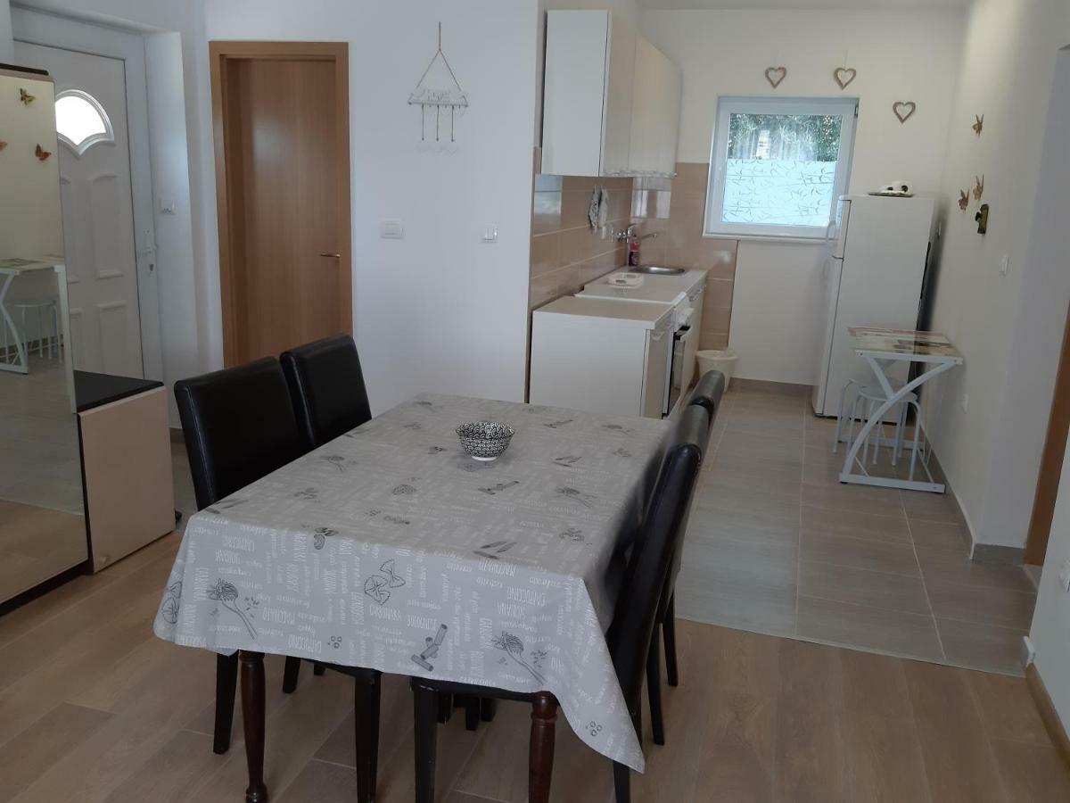 Apartment Butterfly Split - For Rest And Relaxation Esterno foto
